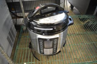 Moss & Stone EPRC-M6QT Countertop Pressure Cooker. 120 Volts, 1 Phase.