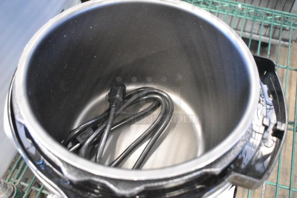 Moss & Stone EPRC-M6QT Countertop Pressure Cooker. 120 Volts, 1 Phase. - Image 5 of 7