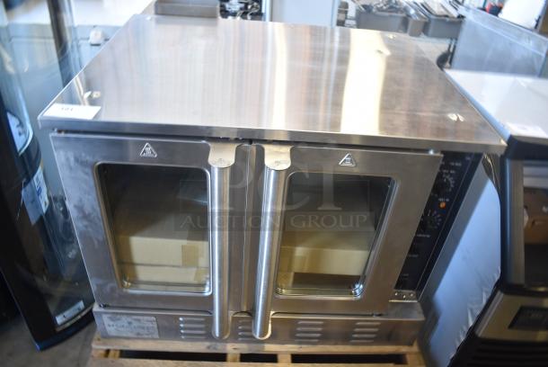 BRAND NEW SCRATCH AND DENT! Main Street Equipment CG1-N Single Deck Full Size Natural Gas Convection Oven with Legs - 54,000 BTU - Image 2 of 9