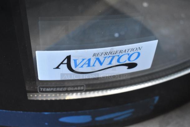 BRAND NEW SCRATCH AND DENT! Avantco 193BCR15HCB Black Circular Glass Refrigerated Display Case on Commercial Casters. See Pictures for Glass Damage. 110-120 Volts, 1 Phase. Tested and Working! - Image 5 of 10