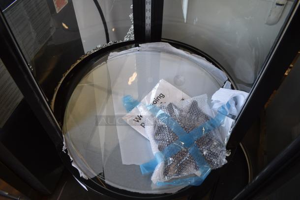 BRAND NEW SCRATCH AND DENT! Avantco 193BCR15HCB Black Circular Glass Refrigerated Display Case on Commercial Casters. See Pictures for Glass Damage. 110-120 Volts, 1 Phase. Tested and Working! - Image 6 of 10