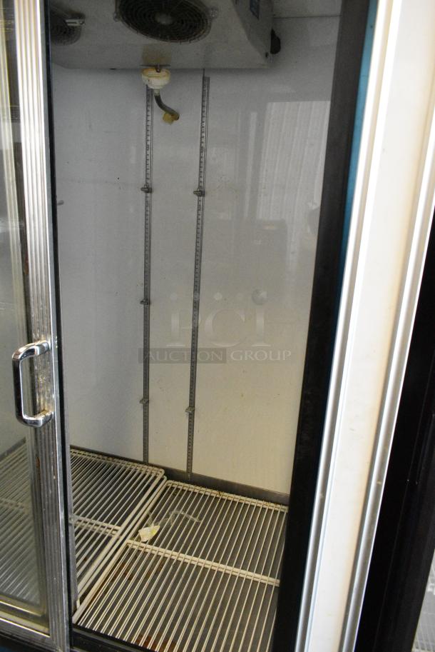 Metal Commercial 2 Door Reach In Cooler Merchandiser. 115 Volts, 1 Phase. Tested and Working! - Image 3 of 5