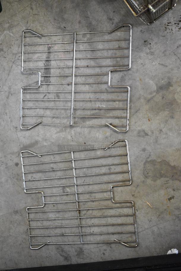 4 Metal Fry Baskets w/ 2 Fryer Inserts. 4 Times Your Bid! - Image 2 of 4