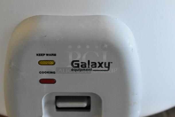 BRAND NEW SCRATCH AND DENT! Galaxy 177RCGB3060 60 Cup (30 Cup Raw) Electric Rice Cooker / Warmer. 120 Volts, 1 Phase. Tested and Working! - Image 3 of 8