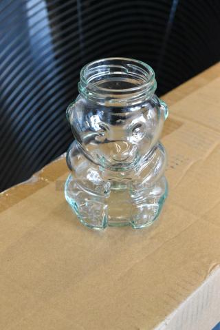 Box of 12 BRAND NEW SCRATCH AND DENT! Pure Honey Bear Jars