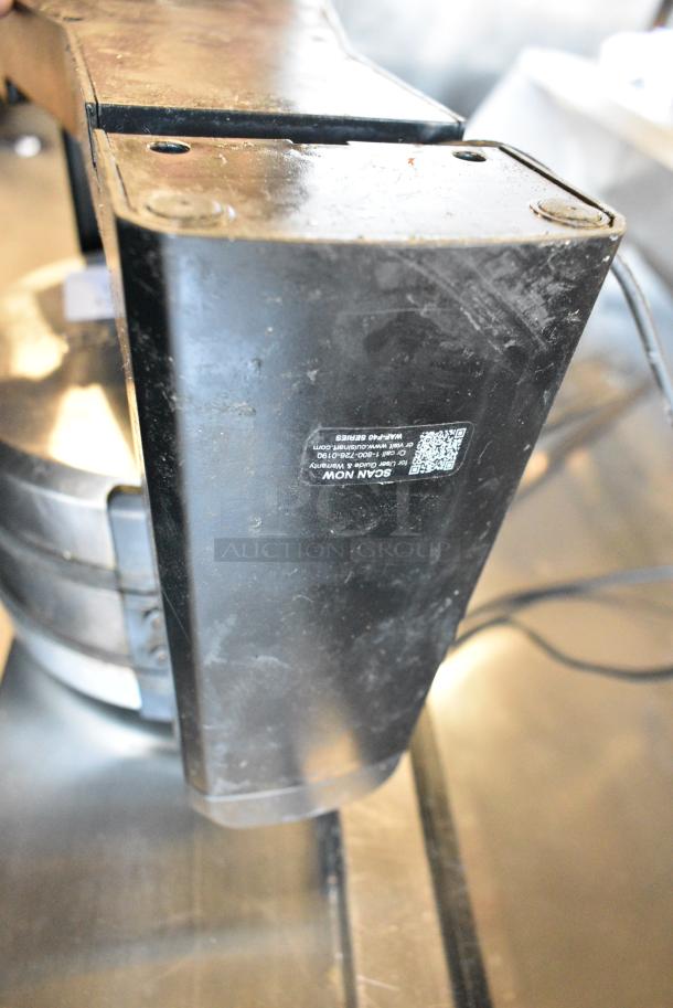 Cuisinart WAF Metal Countertop Waffle Maker. 120 Volts, 1 Phase. Tested and Working! - Image 7 of 7