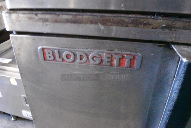 2 Blodgett Stainless Steel Commercial Natural Gas Powered Full Size Convection Oven w/ Solid Doors, Metal Oven Racks and Thermostatic Controls on Commercial Casters. 2 Times Your Bid! - Image 7 of 8