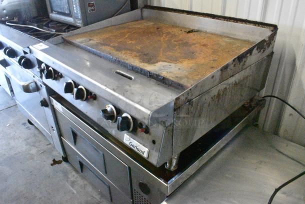 Garland Stainless Steel Commercial Countertop Natural Gas Powered Flat Top Griddle. - Image 3 of 5