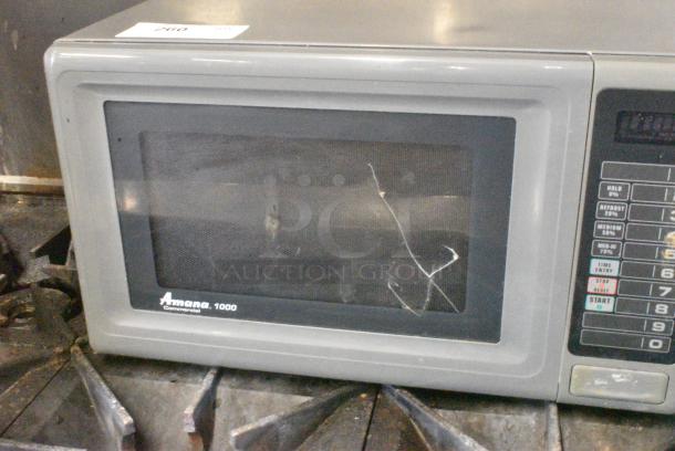 Amana LD10 Metal Countertop Microwave Oven. 120 Volts, 1 Phase. - Image 5 of 8