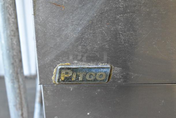 Pitco Frialator SG14 Stainless Steel Commercial Floor Style Natural Gas Powered Deep Fat Fryer w/ Side Splash Guard and 2 Metal Fry Baskets. 110,000 BTU. - Image 2 of 6