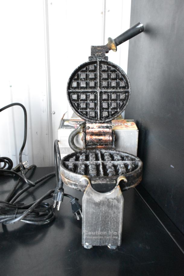 H2000 Metal Commercial Countertop Waffle Maker. 120 Volts, 1 Phase. Tested and Working! - Image 2 of 5