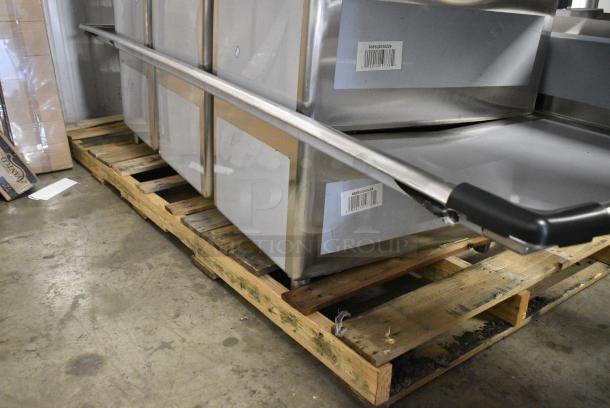 BRAND NEW SCRATCH AND DENT! Regency 600S32030224 Stainless Steel 3 Bay Sink w/ Dual Drain Boards. No Legs. - Image 2 of 3