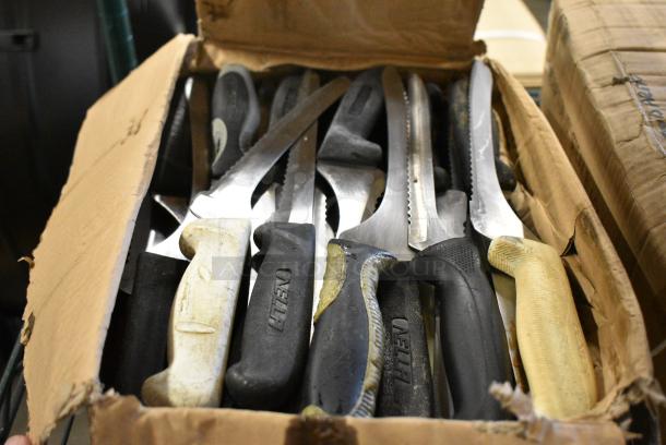 75 SHARPENED Stainless Steel Knives Including Bread Knife. 75 Times Your Bid! - Image 1 of 5