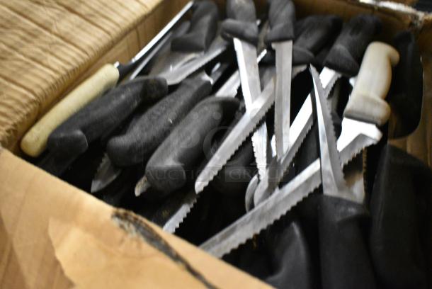 100 SHARPENED Stainless Steel Knives Including Bread Knife. 100 Times Your Bid! - Image 2 of 5