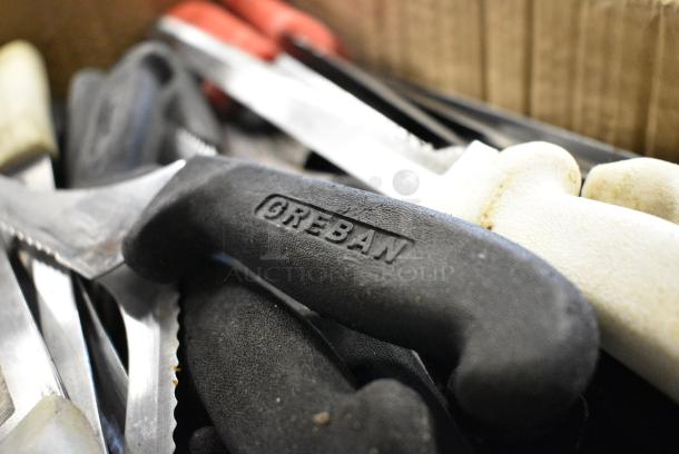 125 SHARPENED Stainless Steel Knives Including Bread Knife. 125 Times Your Bid! - Image 3 of 5