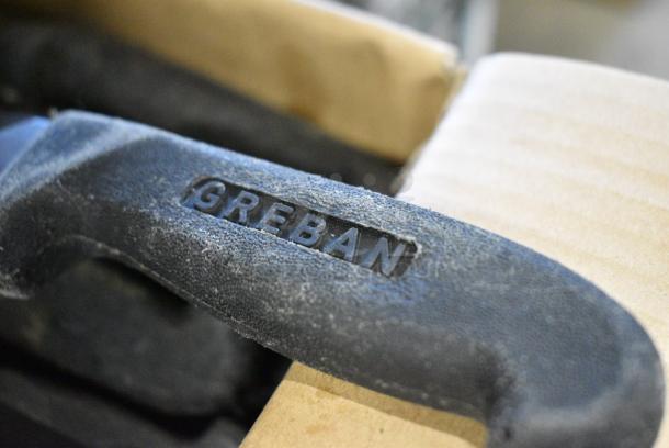 100 SHARPENED Stainless Steel Knives Including Serrated Bread Knife. 100 Times Your Bid! - Image 3 of 6