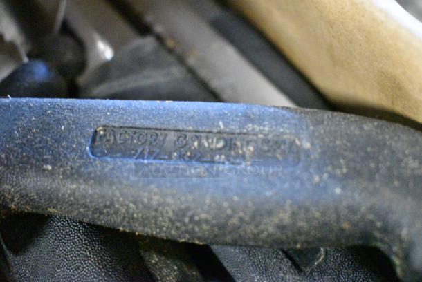100 SHARPENED Stainless Steel Knives Including Serrated Bread Knife. 100 Times Your Bid! - Image 5 of 6