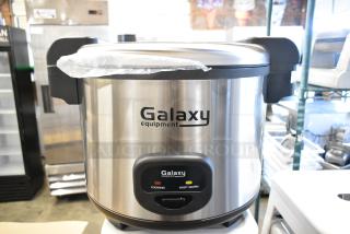 BRAND NEW SCRATCH AND DENT! Galaxy 177GRCS60 60 Cup (30 Cup Raw) Sealed Electric Rice Cooker / Warmer. 120 Volts, 1 Phase.
