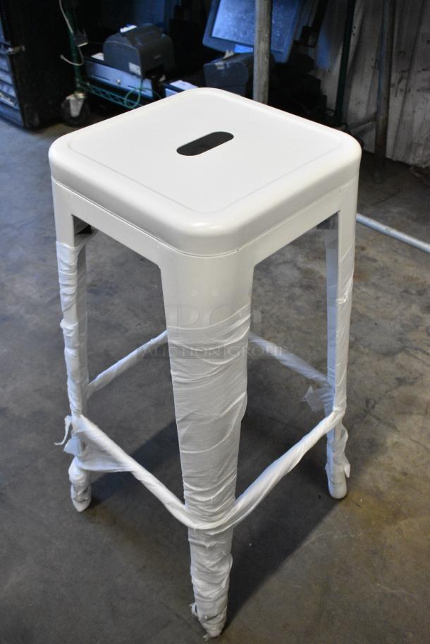 50 BRAND NEW SCRATCH AND DENT! Lancaster Table & Seating Alloy Series White Outdoor Backless Barstool. 50 Times Your Bid! - Image 2 of 5