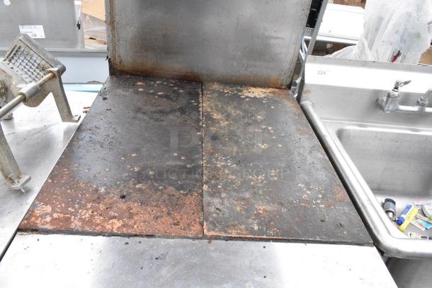 Vulcan Stainless Steel Commercial Natural Gas Powered Flat Top Griddle, Salamander Cheese Melter on Commercial Casters. - Image 6 of 7
