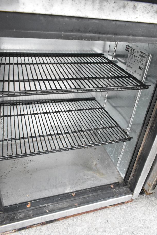 True TBB-24-60G-SD-S Metal Commercial 2 Door Back Bar Cooler Merchandiser. 115 Volts, 1 Phase. - Image 5 of 6