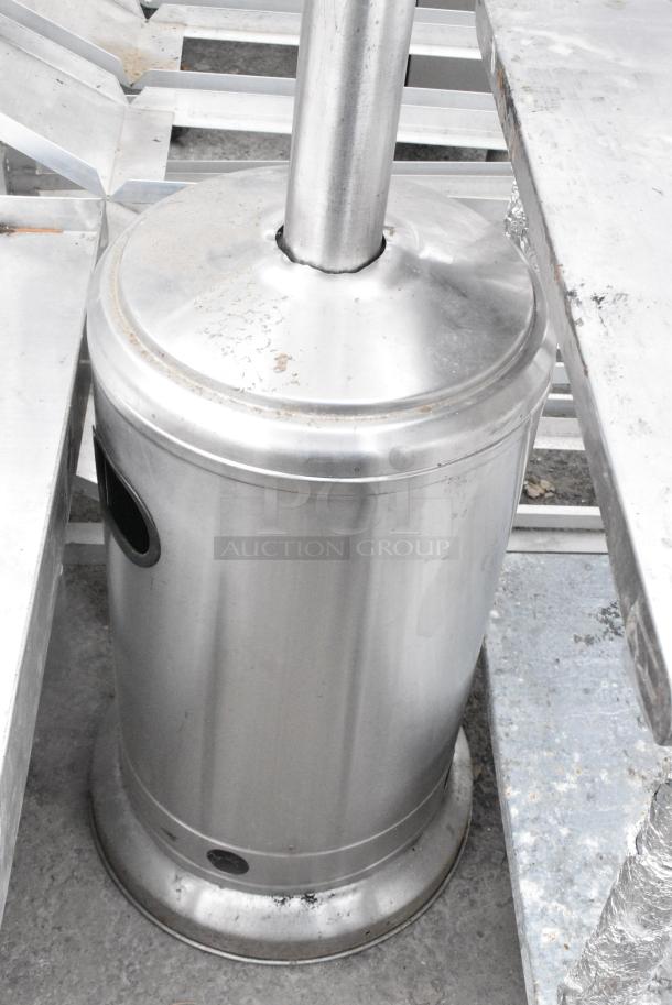 Metal Outdoor Patio Heater. - Image 4 of 5