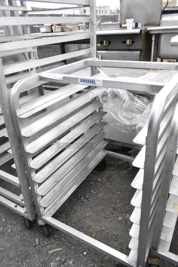 Metal Pan Transport Rack on Commercial Casters. - Image 2 of 6