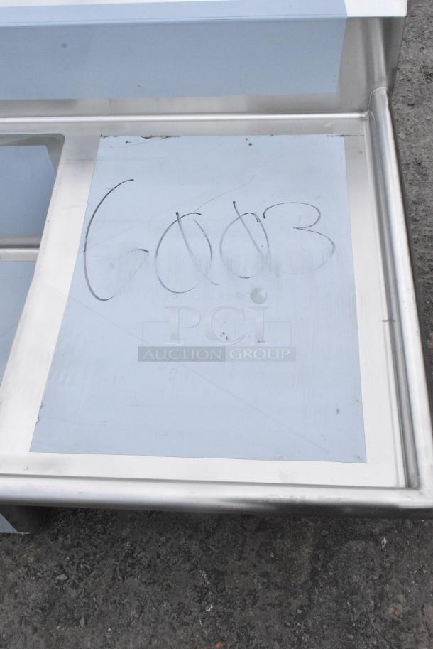 BRAND NEW SCRATCH AND DENT! Regency 600S32028224 115" 16-Gauge Stainless Steel Three Compartment Commercial Sink with 2 Drainboards - 20" x 28" x 14" Bowls. No Legs - Image 3 of 8