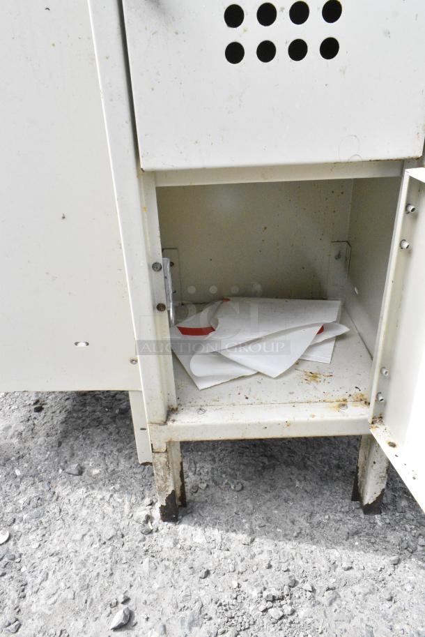 Metal 6 Cubby Locker. - Image 7 of 7