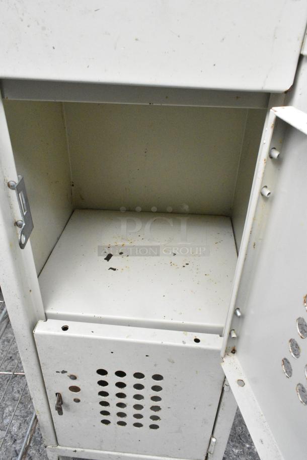 Metal 6 Cubby Locker. - Image 6 of 7