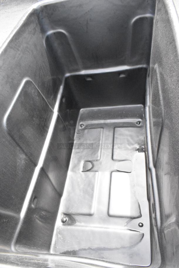 BRAND NEW SCRATCH AND DENT! Lavex Black Poly Tilt Truck - Image 4 of 4