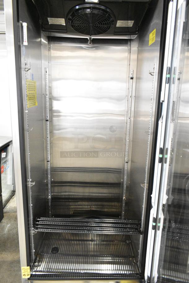 BRAND NEW SCRATCH AND DENT! Imbera G319 ENERGY STAR Metal Commercial Single Door Reach In Cooler Merchandiser w/ Poly Coated Racks. 115 Volts, 1 Phase. Tested and Working! - Image 3 of 5
