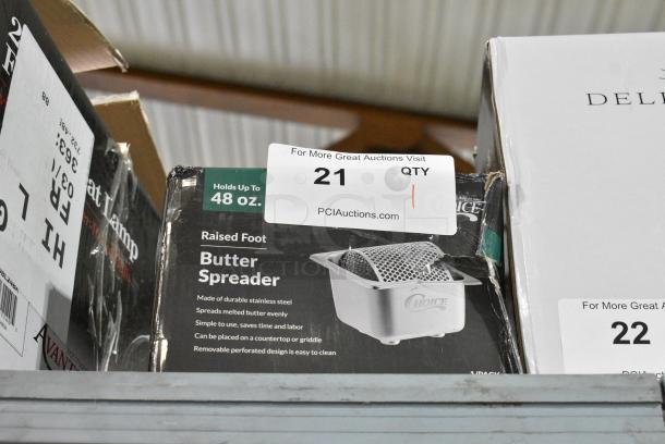 BRAND NEW SCRATCH AND DENT! Choice 176CBS13 Stainless Steel Butter Spreader - Image 2 of 3