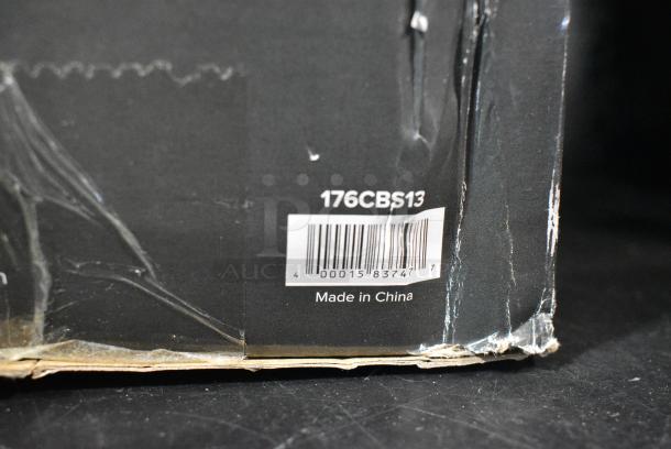 BRAND NEW SCRATCH AND DENT! Choice 176CBS13 Stainless Steel Butter Spreader - Image 3 of 3