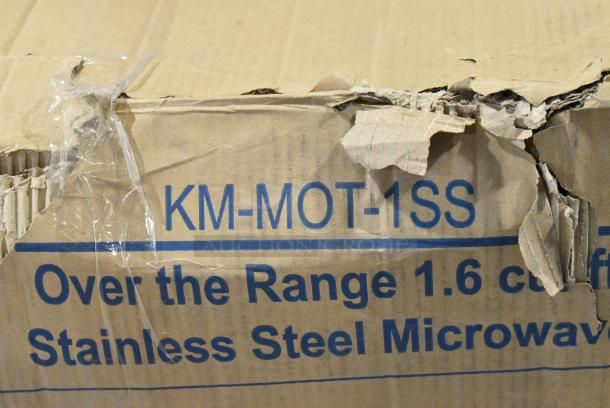 BRAND NEW SCRATCH AND DENT! KoolMore KM-MOT-1SS 1.6 cu. ft. Over the Range Stainless Steel Microwave. 120 Volts, 1 Phase. - Image 4 of 4
