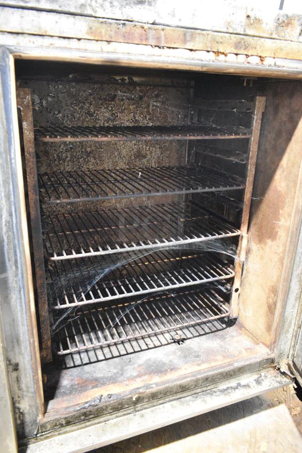 Alto Shaam 10.10 ESI Stainless Steel Commercial Electric Powered Combi Convection Oven w/ Equipment Stand. 208-240 Volts, 3 Phase. - Image 3 of 6