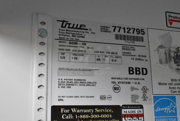 True GDM-49 Metal Commercial 2 Door Reach In Cooler Merchandiser. 115 Volts, 1 Phase. Tested and Working! - Image 6 of 6