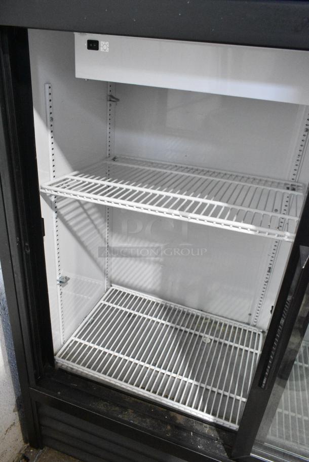 2018 True GDM-41SL-48-HC-LD Metal Commercial 2 Door Reach In Cooler Merchandiser w/ Poly Coated Racks. 115 Volts, 1 Phase. Tested and Powers On But Does Not Get Cold - Image 4 of 6