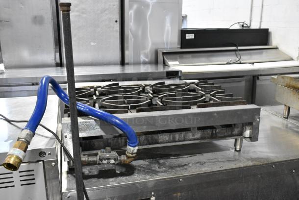 Imperial IR-6-36 Stainless Steel Commercial Countertop Natural Gas Powered 6 Burner Range. - Image 6 of 7