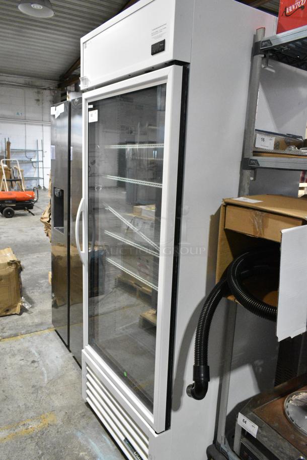 2021 True TSCI-600R-G-PH Metal Commercial Single Door Reach In Cooler Merchandiser w/ Poly Coated Racks. 115 Volts, 1 Phase. Tested and Powers On But Does Not Get Cold - Image 2 of 5