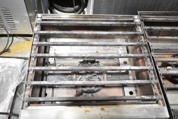Town SR-24-G-SS-N Stainless Steel Commercial Natural Gas Powered Single Burner Stock Pot Range. - Image 4 of 6