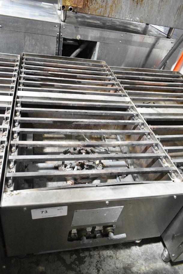 Town SR-24-G-X2-SS-N Stainless Steel Commercial Natural Gas Powered 2 Burner Range. - Image 2 of 5