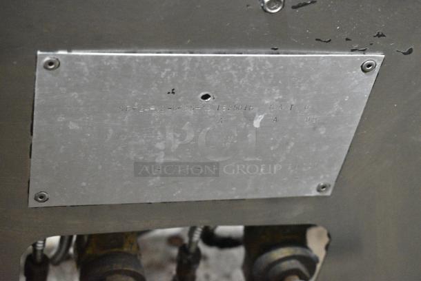 Town SR-24-G-X2-SS-N Stainless Steel Commercial Natural Gas Powered 2 Burner Range. - Image 5 of 5