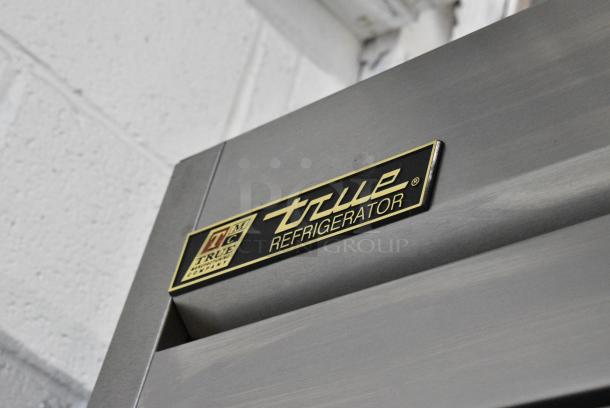 True T-35 Stainless Steel Commercial 2 Door Reach In Cooler w/ Poly Coated Racks on Commercial Casters. 115 Volts, 1 Phase. Tested and Working! - Image 4 of 7