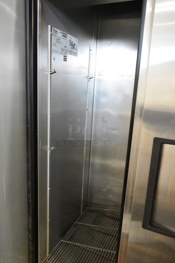 True T-35 Stainless Steel Commercial 2 Door Reach In Cooler w/ Poly Coated Racks on Commercial Casters. 115 Volts, 1 Phase. Tested and Working! - Image 5 of 7