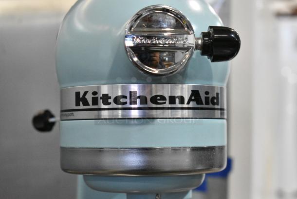 KitchenAid Metal Countertop 4.5 Quart Planetary Dough Mixer w/ Mixing Bowl and Paddle Attachment. 120 Volts, 1 Phase. Unit Was a Store Display. Cannot Test Due To Cut Power Cord - Image 4 of 10
