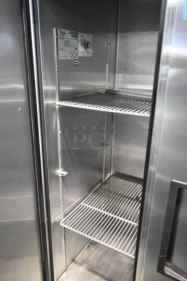 True T-35 Stainless Steel Commercial 2 Door Reach In Cooler w/ Poly Coated Racks. 115 Volts, 1 Phase. Tested and Working! - Image 6 of 7