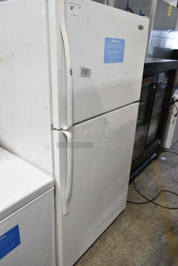 Whirlpool ET1MHKXMQ07 Metal Cooler w/ Freezer. 115 Volts, 1 Phase. Tested and Working! - Image 2 of 8
