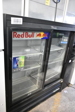 2021 True GDM-41SL-48-HC-LD Metal Commercial 2 Door Reach In Cooler Merchandiser. 115 Volts, 1 Phase. Tested and Powers On But Does Not Get Cold