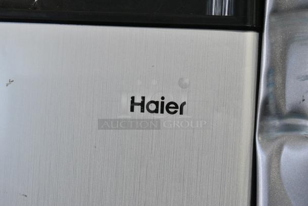 Haier HC46SF10SV Mini Cooler. 115 Volts, 1 Phase. Tested and Powers On But Does Not Get Cold - Image 2 of 5